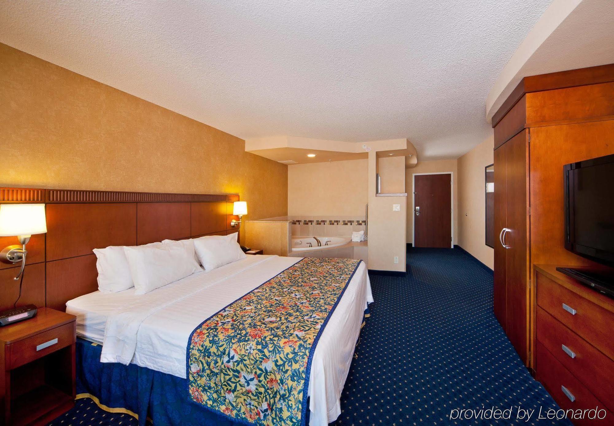 Courtyard By Marriott Fort Smith Downtown Eksteriør bilde