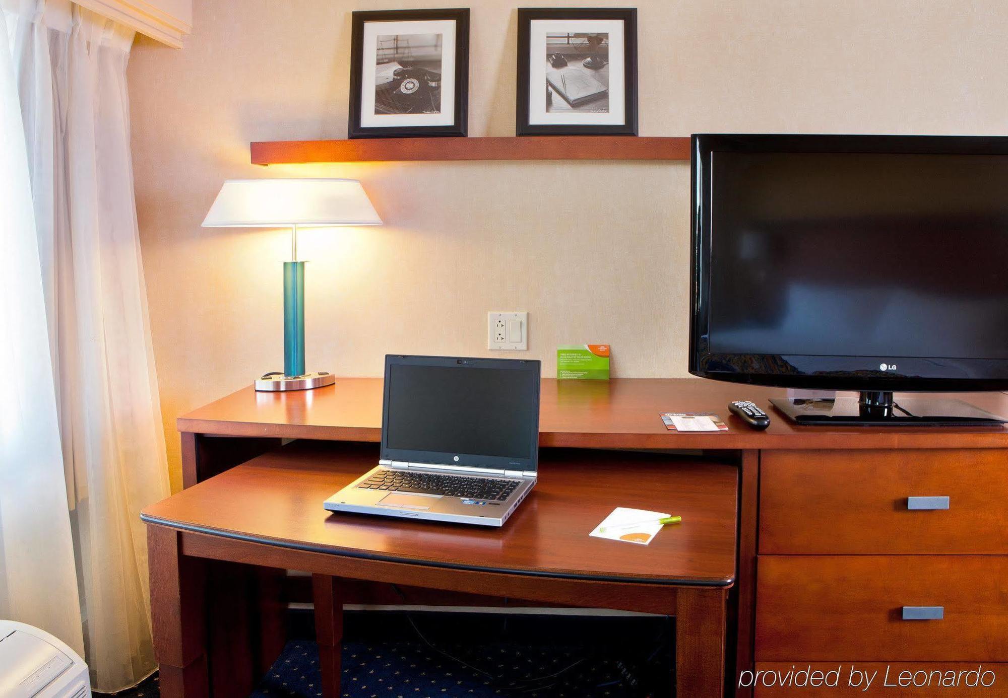 Courtyard By Marriott Fort Smith Downtown Rom bilde